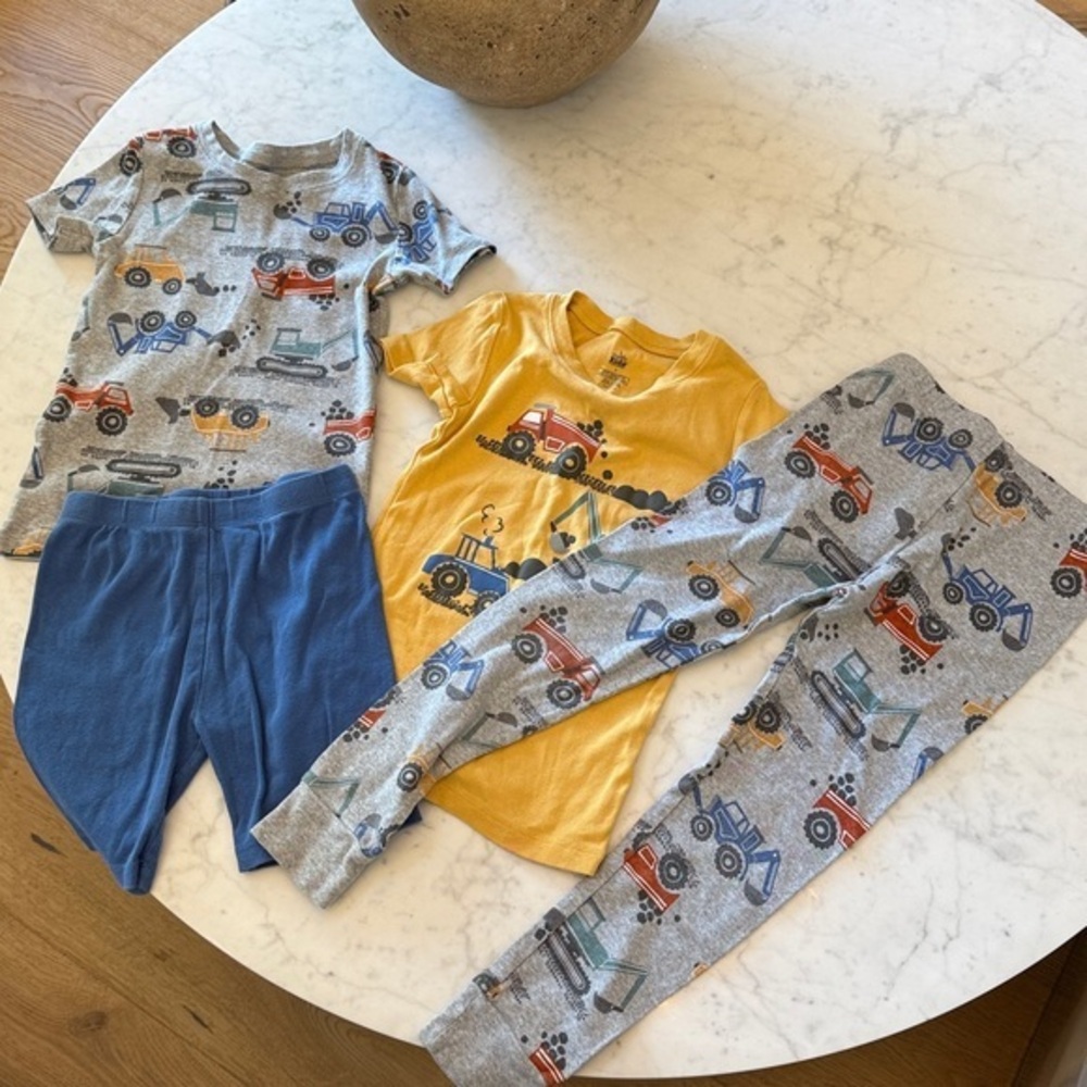 Boys Size 7 Pajama Bundle Vehicles Trucks Cars Set 4pc Kids Headquarters EUC